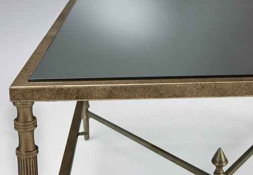 Cloverty - журнальный стол